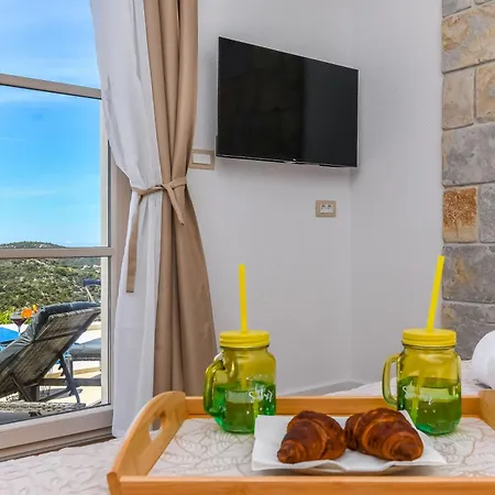Provansa Villa